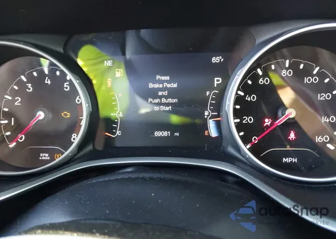 2020 Jeep Compass Limited 4X4 z USA, uszkodzony, nr VIN 3C4NJDCB3LT228069